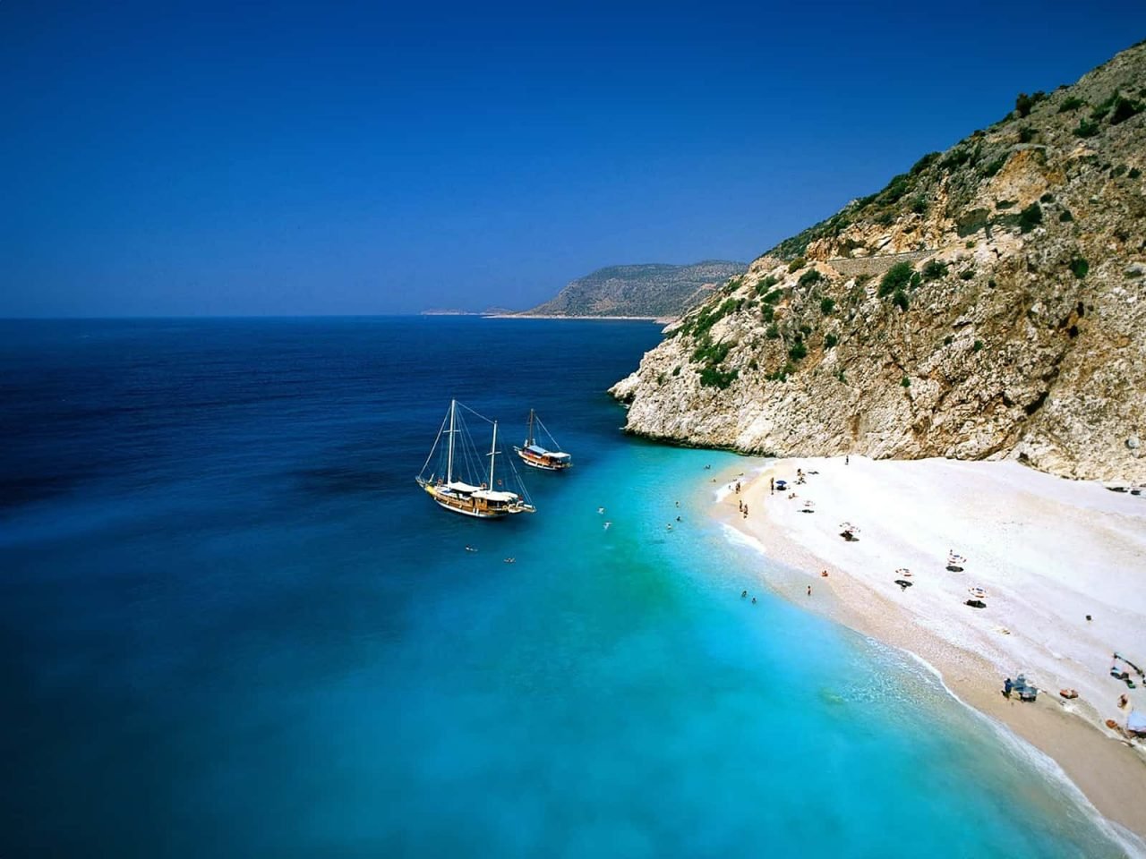 Kaş’ın Gizemli Sularında Unutulmaz Bir Yolculuk